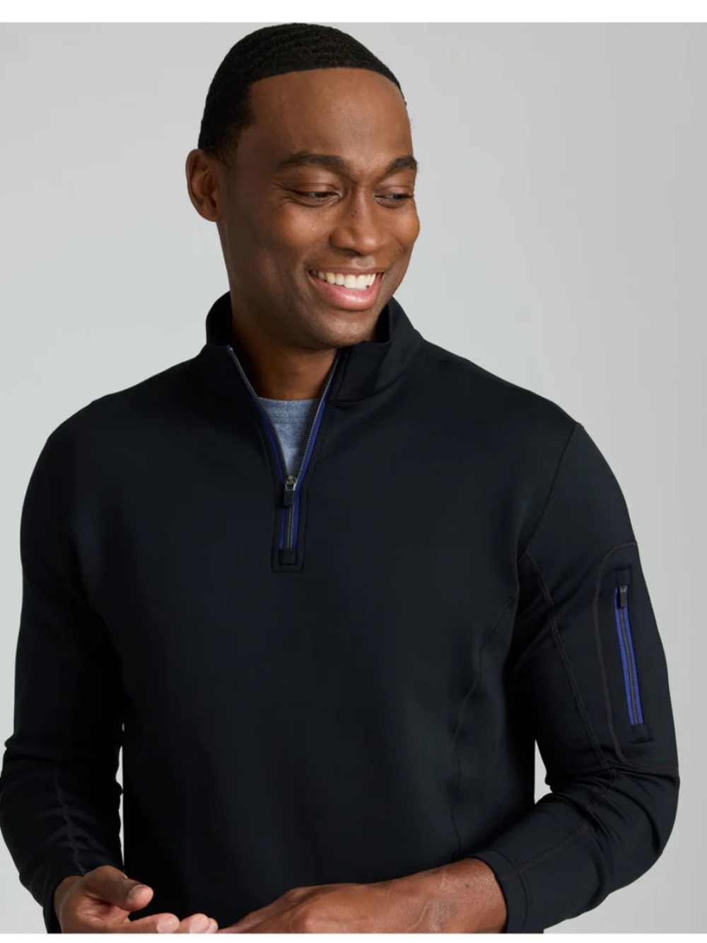 UNTUCKit Men's black Performance Quarter-Zip pullover, size small
